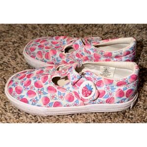 US Sports-Girls Canvas Strawberry Pattern Sneaker Mary Jane Style Shoes  9